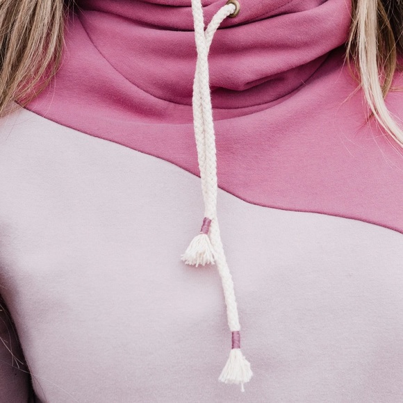 Pink Singlehood Sweatshirt from Mindy Mae’s Market - Picture 3 of 3